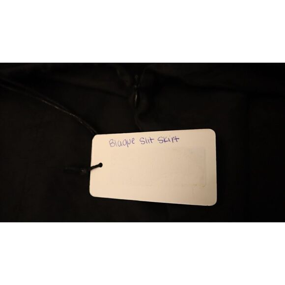 Revolve Line and Dot Women's Sz XS Black Front Slit Sample Skirt w/Side Zipper - Picture 10 of 13